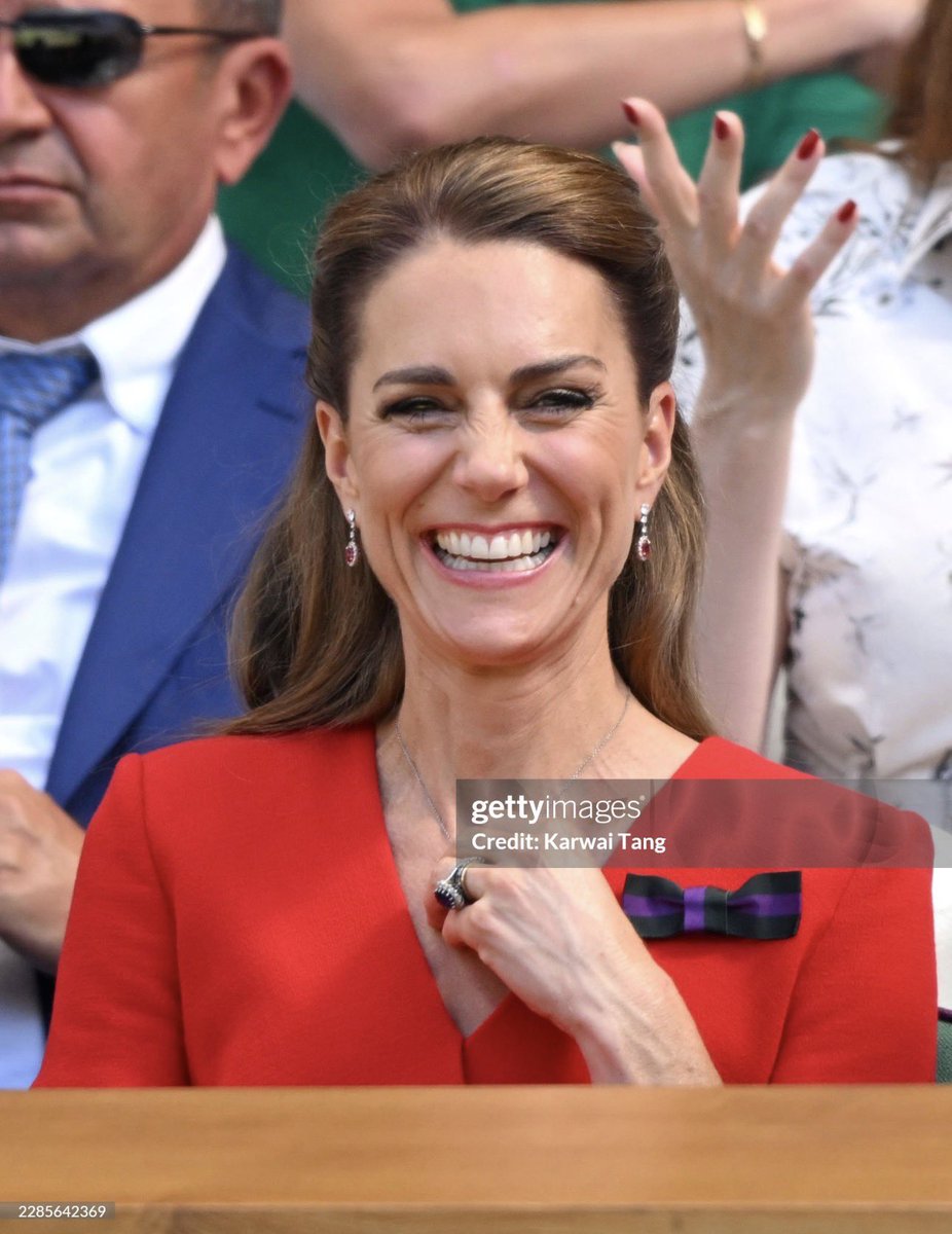 duchess_salty's tweet photo. The smiles on the Princess of Wales face is EVERYTHING 😍 https://t.co/t0XcBb7AGa