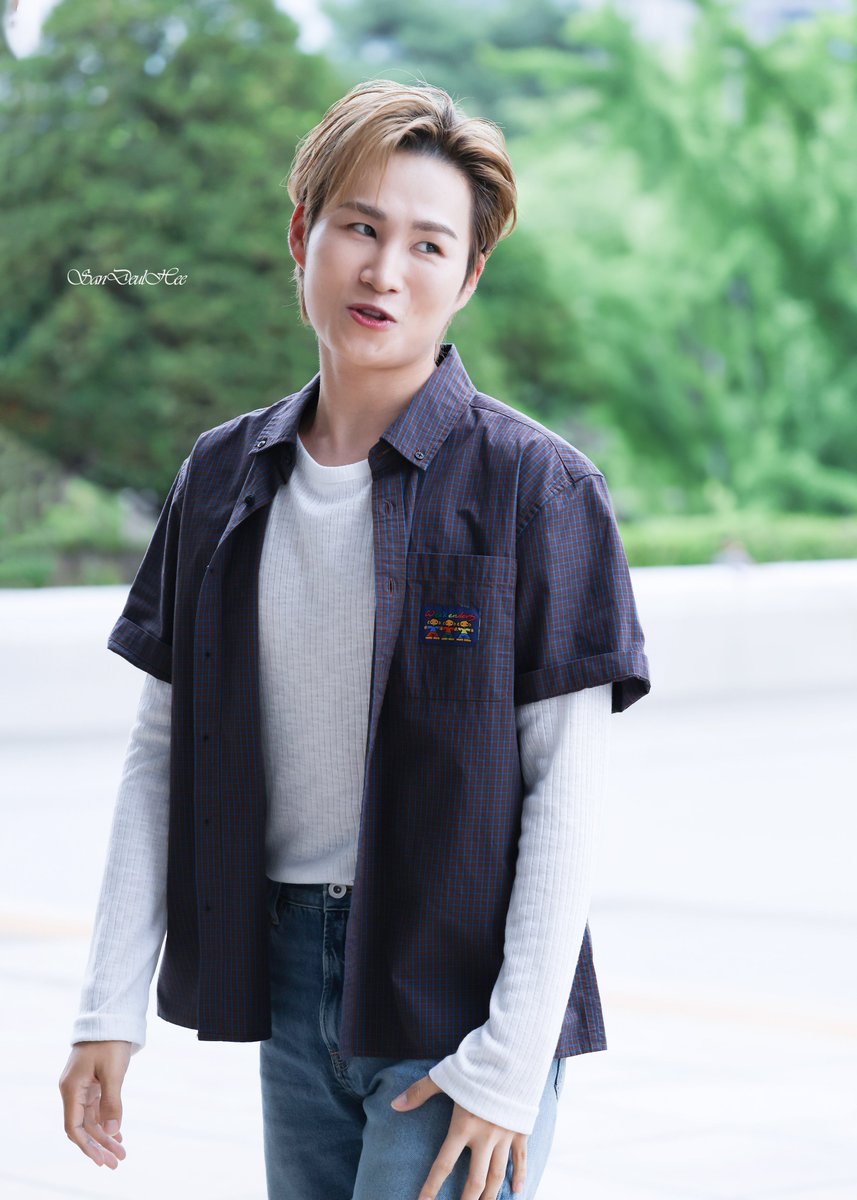 OK9Wz1hfYkPseDX's tweet photo. 2026.07.10     
KBS 윤정수 남창희 미스터 라디오        

#김희재 #金熙栽 
#kimheejae https://t.co/LnRoNkPAMS