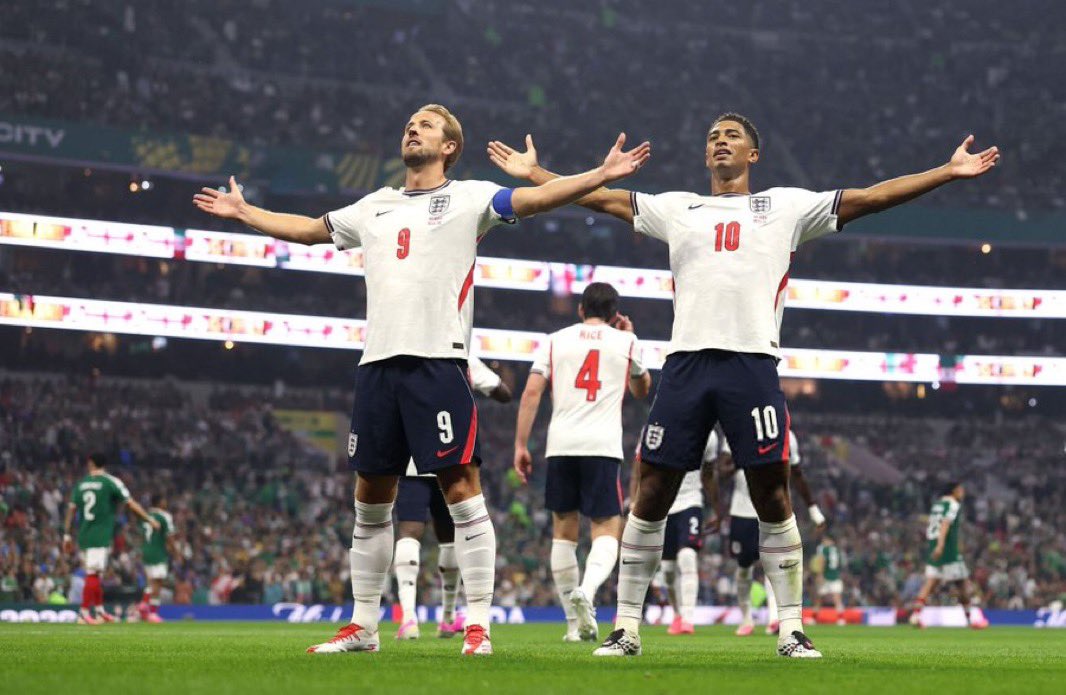 omar_alshbrm's tweet photo. اليوم سيلعب افضل لاعب وسط بالعالم ، استعدوا لليلة الأسود من اجل انقضاضه على الفايكينغ https://t.co/X5weXLeIQZ