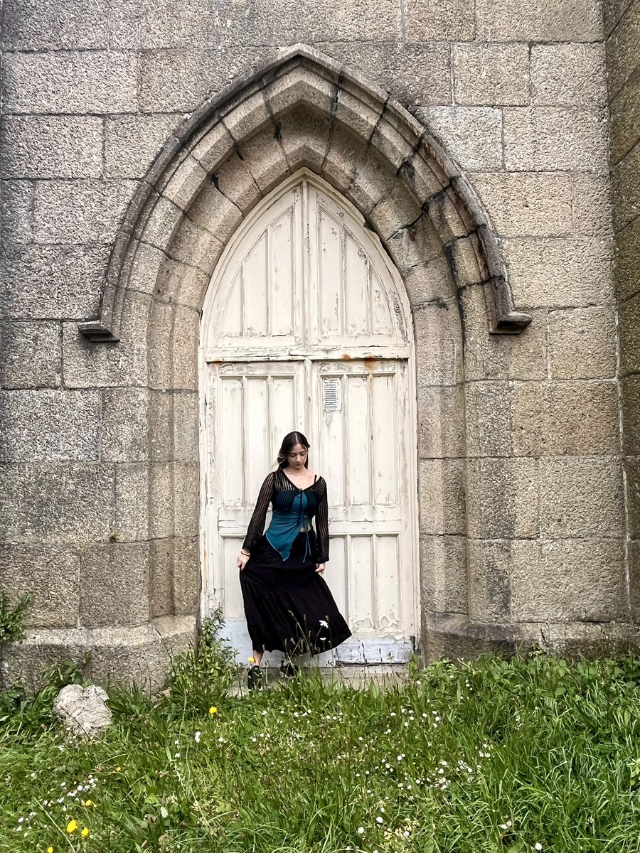 kungfuphia's tweet photo. before yall come at me for the england slander here i am in my family’s homeland of CORNWALL https://t.co/pORd0BI6Jz
