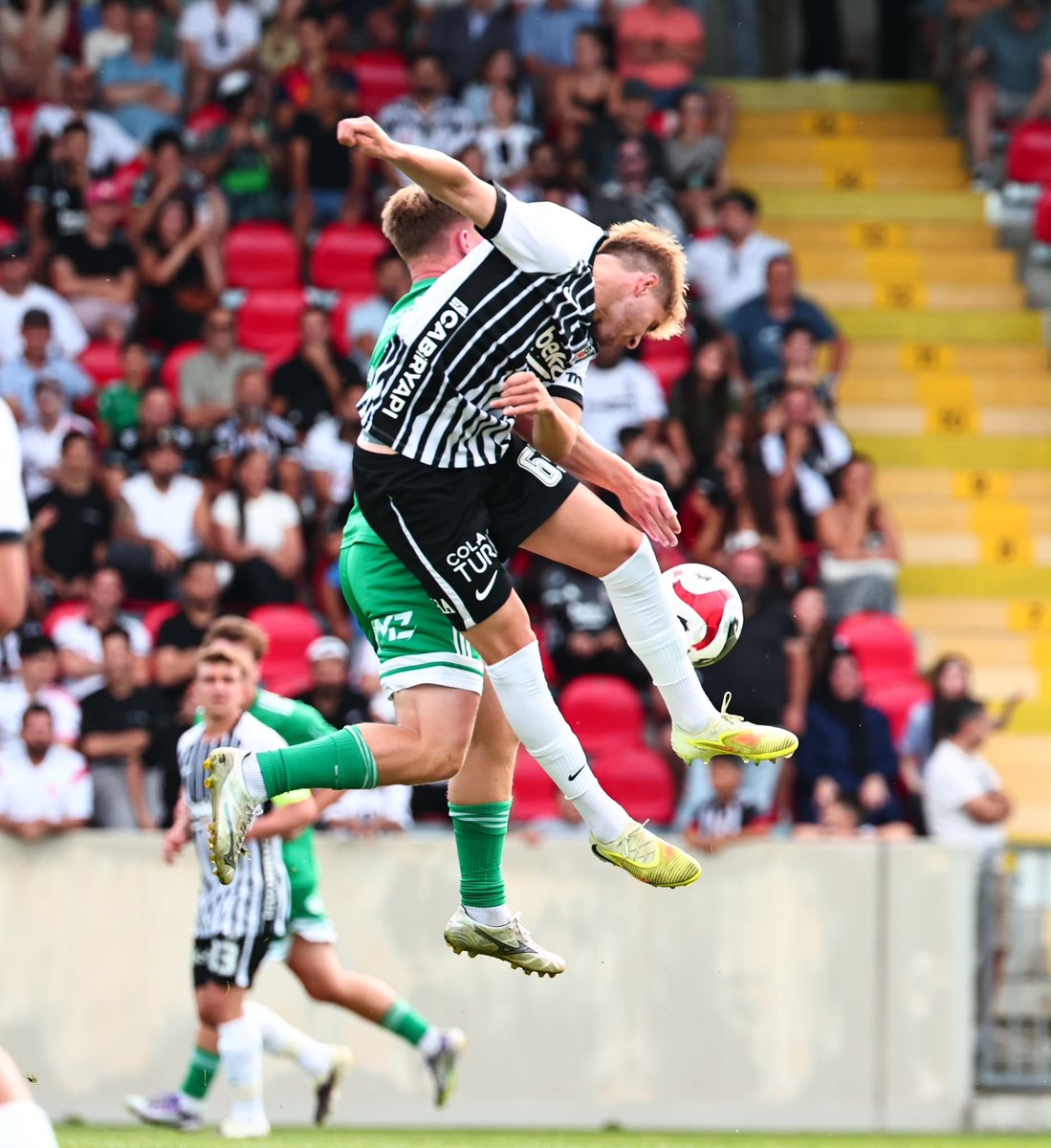 Burakates04's tweet photo. Beşiktaş Futbol Akademisi’nin uzun yıllardır eğitim sponsoru olan Özel Seyit Ateş Spor Lisesi’nde 4 yıl eğitim gören yeni mezunumuz Mustafa Azem Yortaç, Beşiktaş A Takımı’nın Slovakya kamp kadrosunda yer aldı.

Mustafa Azem’i tebrik ediyor, başarılarının devamını diliyorum. 🦅 https://t.co/ETxAK3i28L
