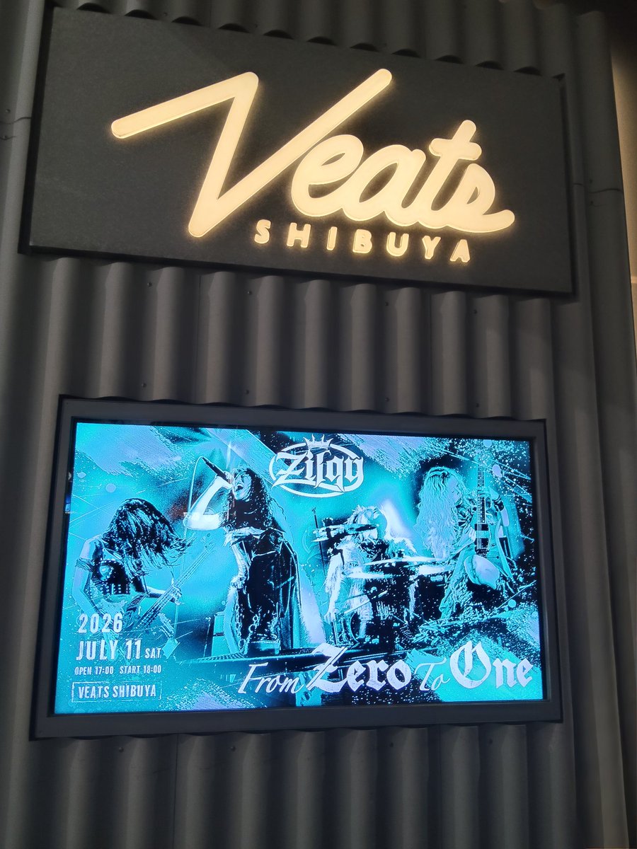 Stranger_Mako's tweet photo. Zilqy「From Zero To One」Veats Shibuya
まだ曲が少ないので、1時間チョイのギュッと濃密なライブ🤟
Cannon Ballの盛り上がり、一体感はカコイチだった🔥
華乃ちゃんサイコーです👑
10月からのツアーも申込み完了👍
#Zilqy https://t.co/FSY5dWxTwA