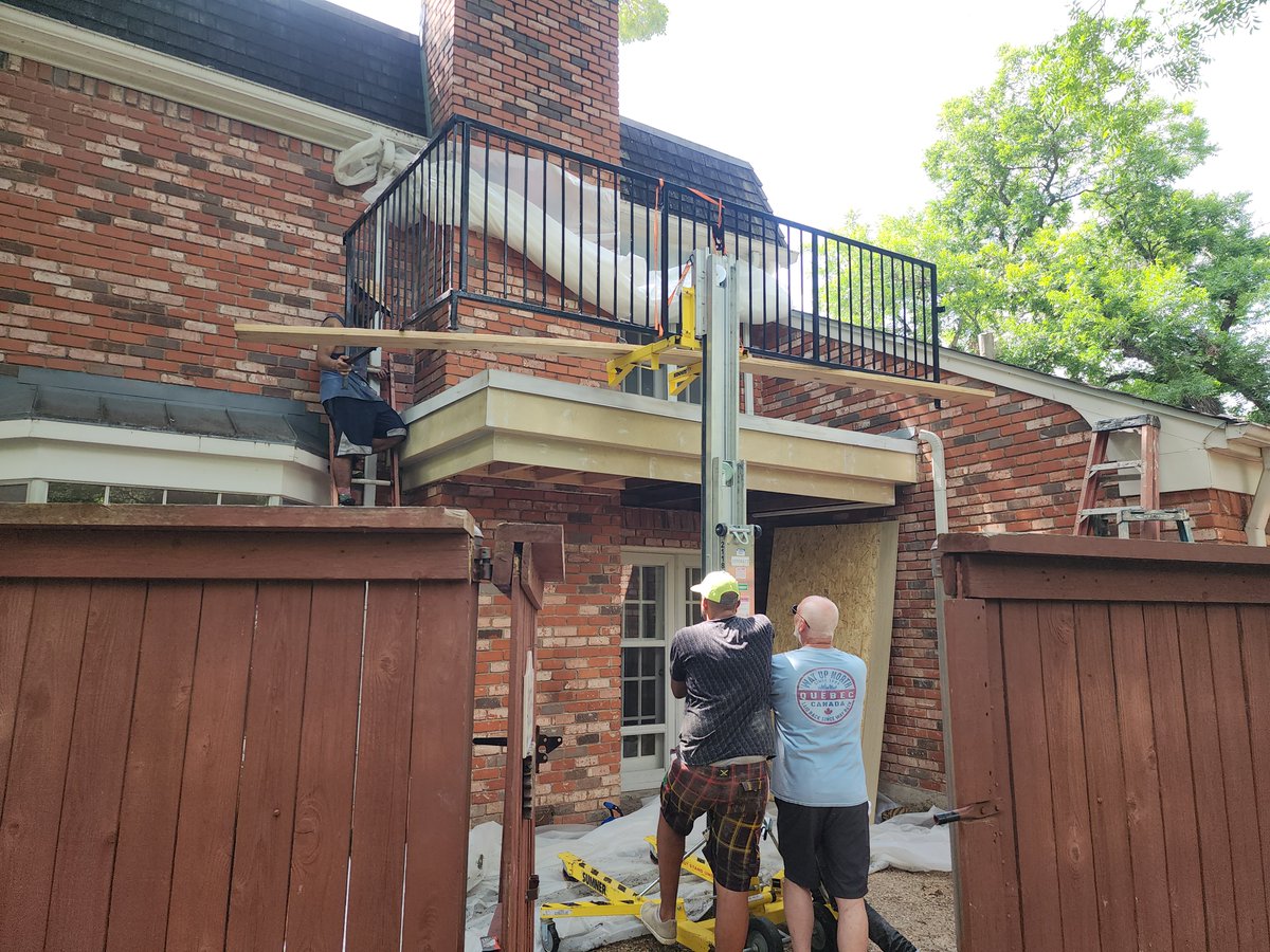 BarringtonConst's tweet photo. Balcony remodeling before https://t.co/HvM1fMzND8