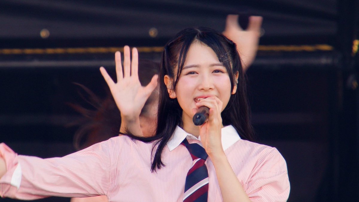Wakifen's tweet photo. 日向坂 上村ひなの 脇汗
#脇汗 https://t.co/UBe0AEjkKd