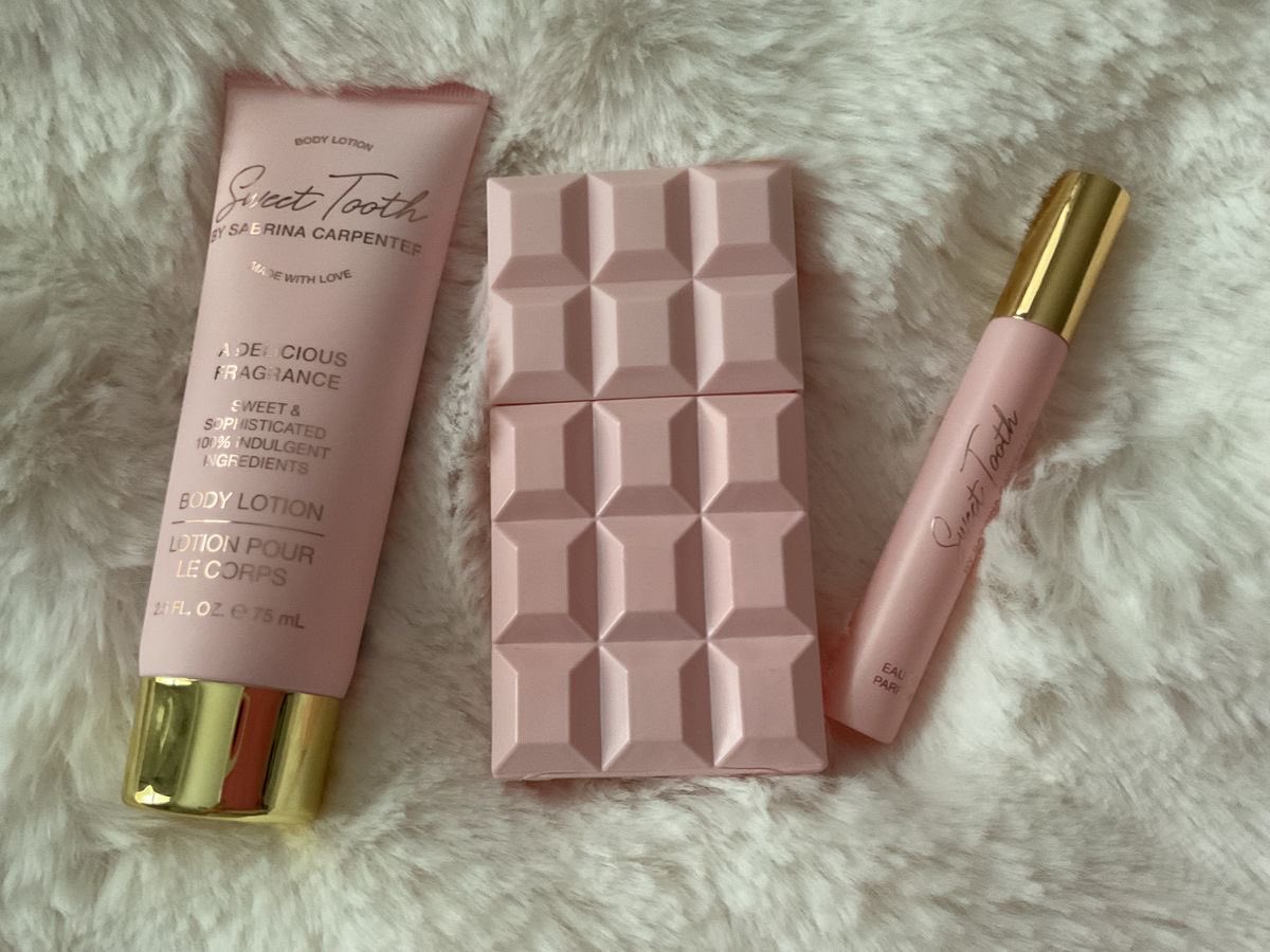 lapafaits's tweet photo. fully convinced that sweet tooth is one of the best celeb fragrance lines ♡ https://t.co/ifP8oWZsdR