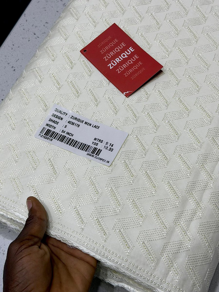 YellowTextiles's tweet photo. POLISH MEN LACE

N200,000- 10YRDS
N100,000 - 5YRDS https://t.co/3Vow5uC5SH