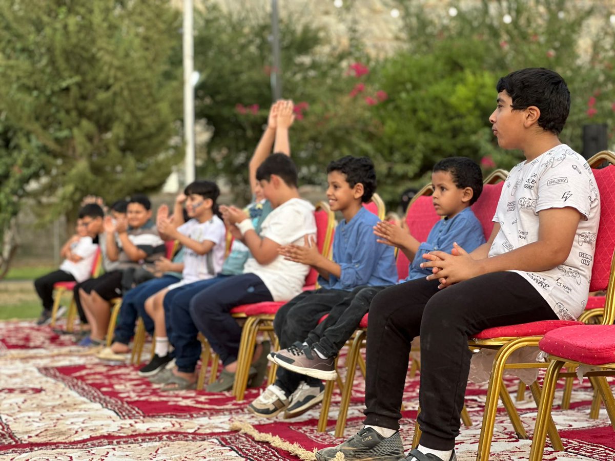 MaeshuqMunicipa's tweet photo. #يحدث_الان

مسرح الطفل يملأ الأجواء بالفرح والبهجة ضمن فعاليات #صيف_الباحة_2026 في حديقة وادي القوافل ببيدة حيث يستمتع الأطفال بالعروض الترفيهية والمسابقات والأنشطة التفاعلية وسط حضور مميز وأجواء صيفية ممتعة.

#بلدية_معشوقة
#أمانة_منطقة_الباحة
#صيف_الباحة_2026 https://t.co/v2j4i5k3H8