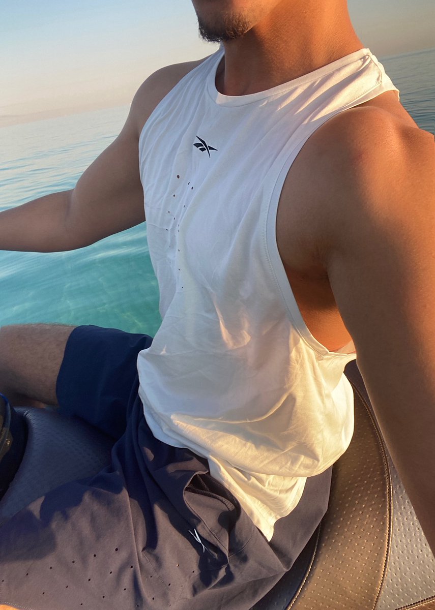 w_bv's tweet photo. Summer vibes without trading with low cortisol 🤸🏻‍♂️🤸🏻‍♂️

see u after summer vacation 
#BTC https://t.co/wJ2RI4ucoz