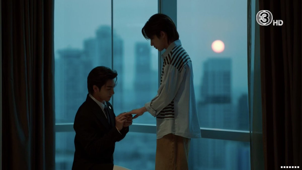 MemindyOfficial's tweet photo. แต่งงานกันค้าบบบบบ 🥺

Crazy Love MooMoo Final EP
#พี่ฟากชอบเธอมู่ตอนจบ https://t.co/8QGifLAfos