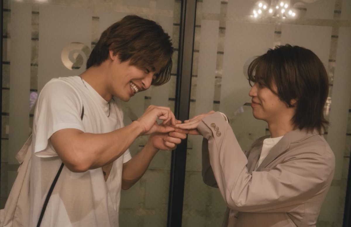 _Captain_Duck's tweet photo. I need HiroNatsu wedding rings in season 2 please please https://t.co/xwJnlHoUa5