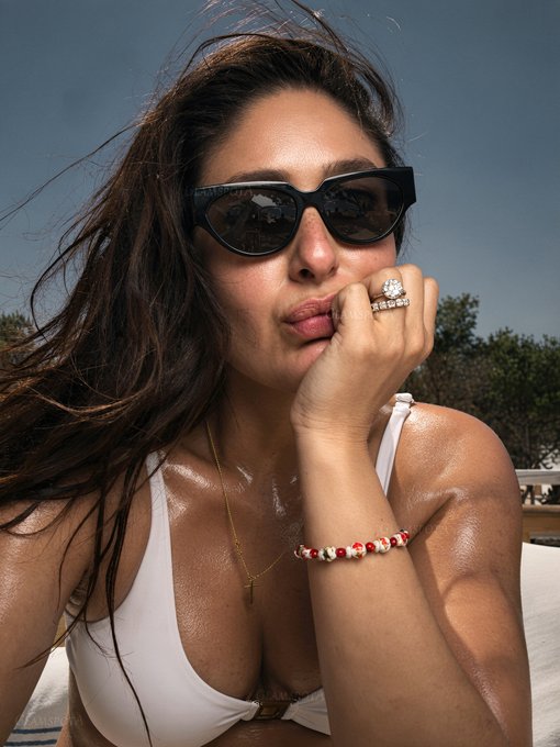 CelebAuraX's tweet photo. Bebo mommy🥵🛐 https://t.co/APvDdVy4qq