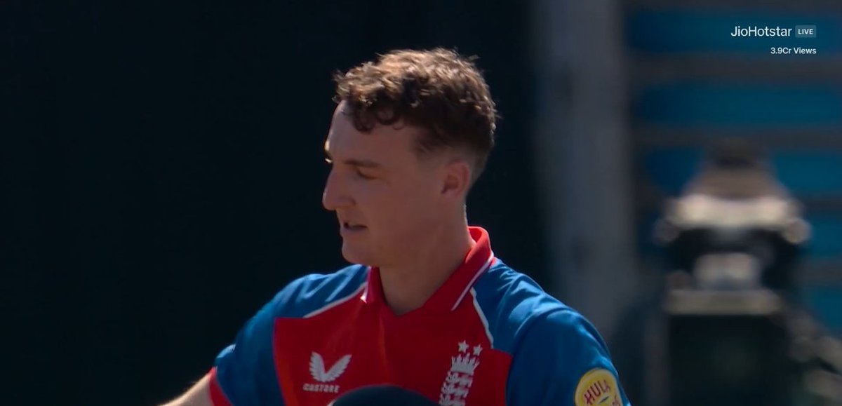 RaviWritess's tweet photo. GREAT BUTLER AND BROOK SHOW, ENGLAND POSTED 257/3  🔥

- England has absolutely dominated India in this series. https://t.co/5Cs8evsZiT