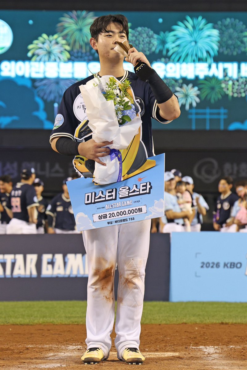 hoodi_thespace's tweet photo. 허인서의 날🏆 https://t.co/AfMUWbzbTE