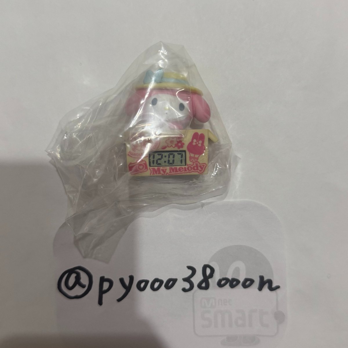 交換】 サンリオキャラクターズ ダンボールウォッチ3 サンリオ ガチャ