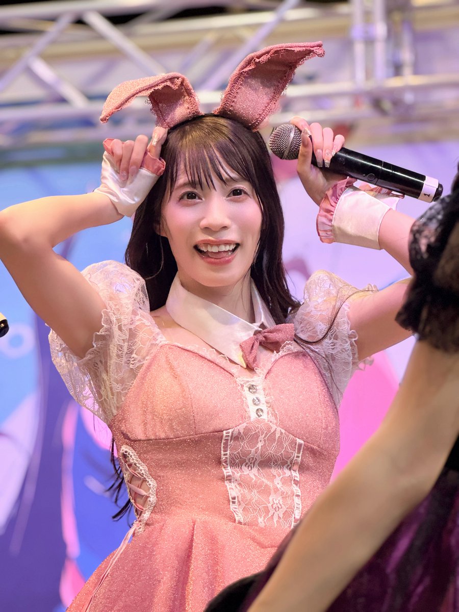 munya0628's tweet photo. 「ハートフル☆メモリーズ」　発売記念イベント
ヴィレッジヴァンガードPLUSイオンレイクタウン店内イベントスペース

宇佐美幸乃さん（@usami_yukino ）

うさぎうさみさん🐇🎀

#ルーチェTW
#ハートフルメモリーズ0916 https://t.co/fagC62Cik8