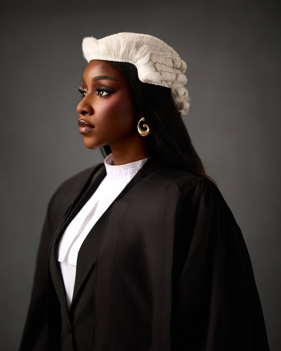 livingasannie_'s tweet photo. One year later and I thank God I didn’t give up😂😭🤲. Bagged a second class upper !🙂‍↔️❤️ https://t.co/Bo7HroIlG3