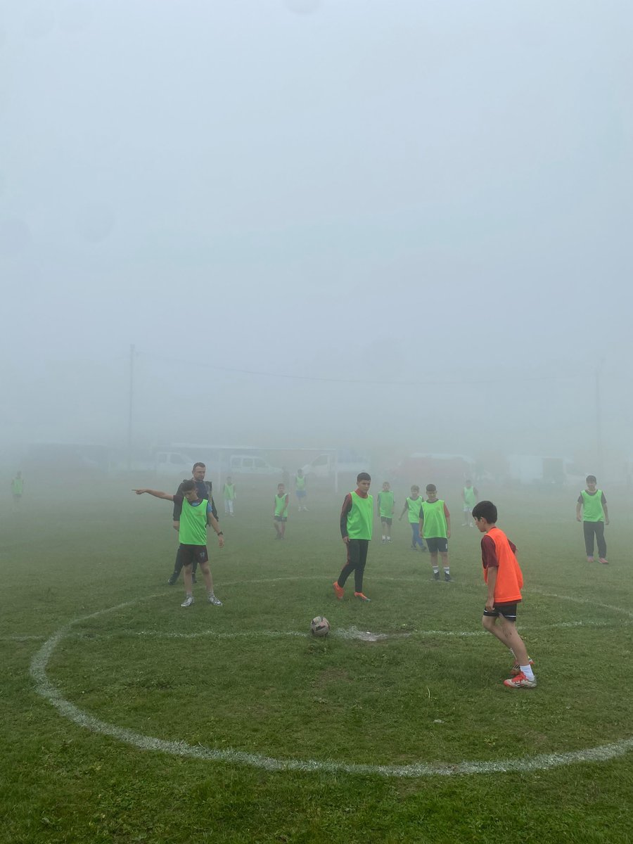kaim_adem's tweet photo. @gencliksporbak Heryerde
1950 rakım yükseklikte spor heyecanı
Vakfıkebir Gençlik ve Spor İlçe Müdürlüğü #doğadaspor⚽🤾‍♀️ https://t.co/I7BGDZM1ta