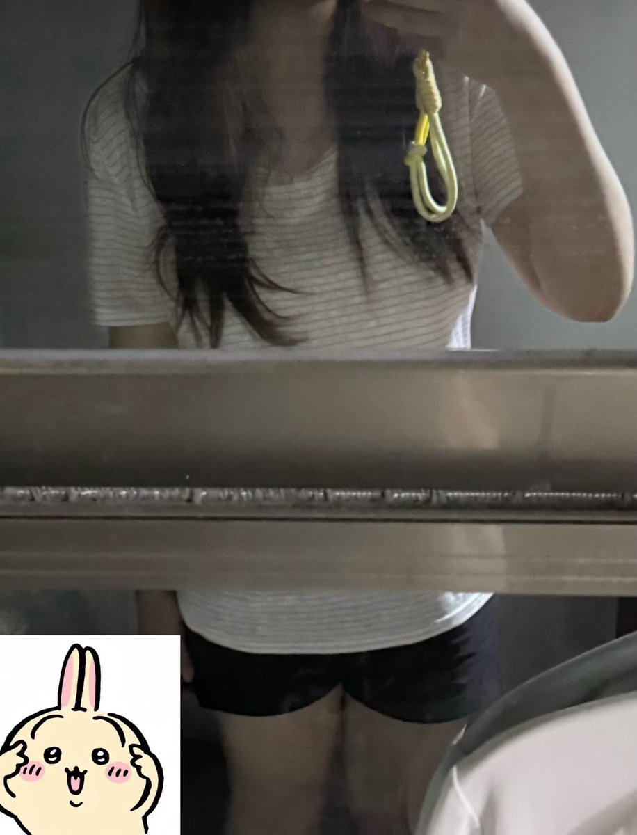 Pluiedelilas's tweet photo. 我在家几天瘦了三斤呀…有奖竞猜我身高多少体重多少🥰😙 https://t.co/I8aSgYdRPF