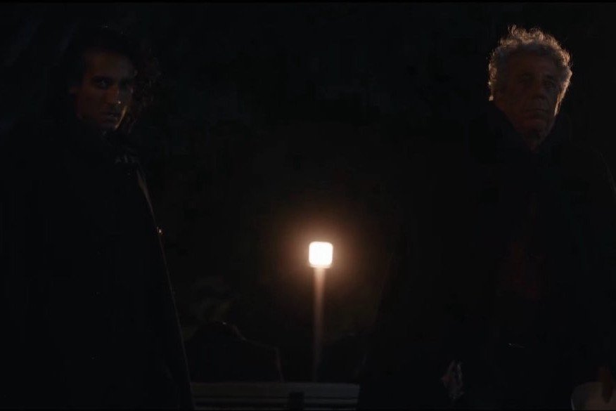 vmprlstt's tweet photo. #tvlspoilers 

devil's minion side quests being recording a "facts you didn't know about the vampire lestat" youtube video and then decapitating two of armand's exes, all in a day's work https://t.co/WaBeUh6UJf