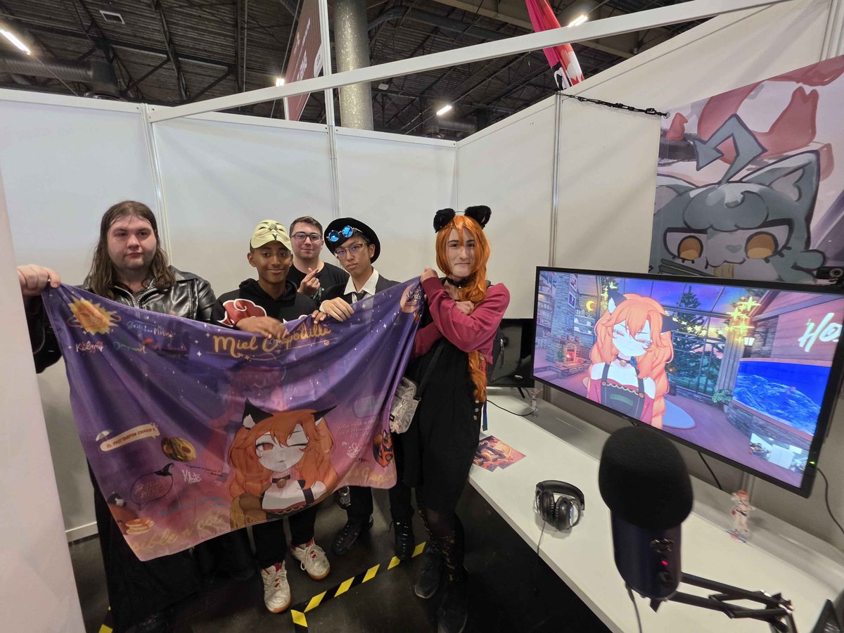 Shyrro_Live's tweet photo. @MielCrapouille Merci pour tout Miel en espérant que notre petite surprise t'a plu 🧡🧡🧡
@AnquetilPi @dragonnvert @Xenokira759 @switchernova Lazercoconut007 https://t.co/XxlyGCG621