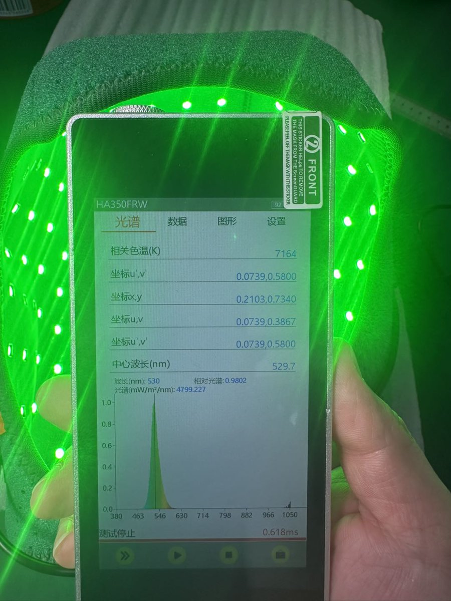 seagertp's tweet photo. Red light photobiomobulation (PBM) devices for hair growth fail to target the skin.  Most of their energy penetrates too deep below the hair follicles.

The MyGreen Hair Growth hood deploys only the wavelengths that are proven in clinical trials to regrow hair:
- 532nm green targets melanin in the epidermis
- 660nm red targets mitochondria in the dermis
- 730nm to target hair follicles

This is the most efficient PBM device anywhere in the world for regrowth of lost hair.
https://t.co/0RDv5rs3FQ