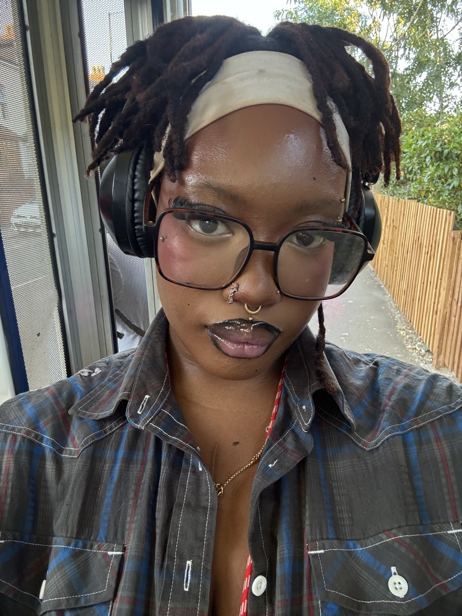 maryam_bell0's tweet photo. doll face https://t.co/lFxtliNJ22