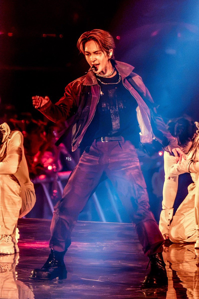 jinkidaze's tweet photo. plsss jinki plsssss https://t.co/il6jk722UT