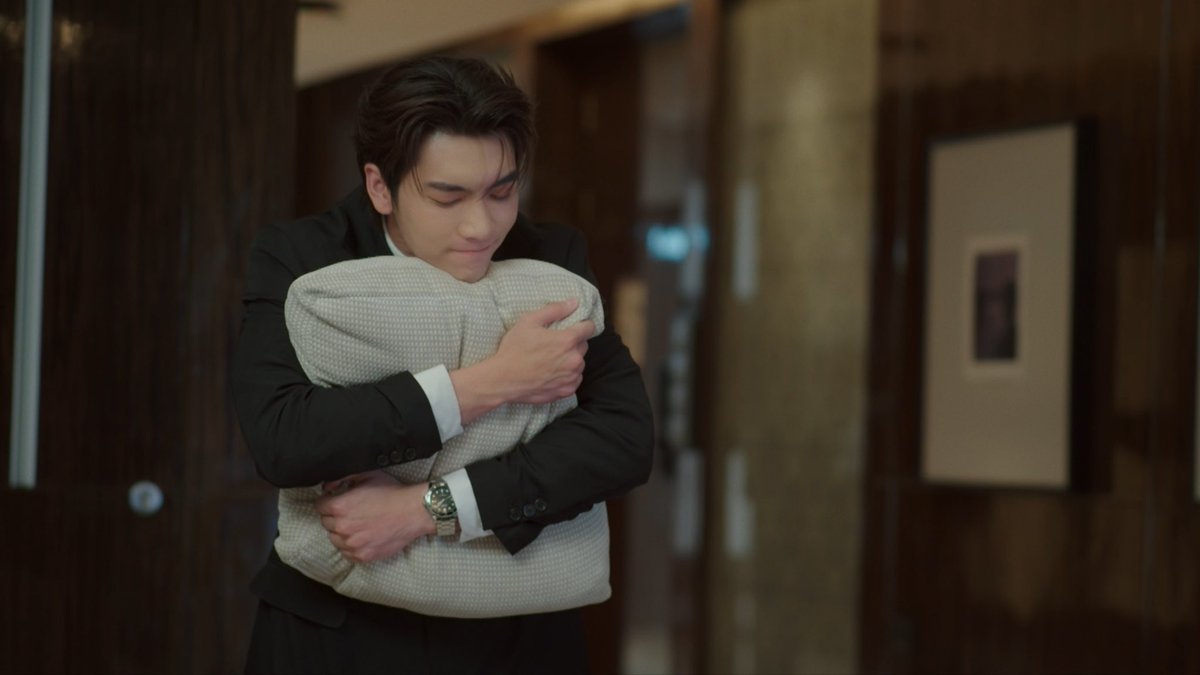Bossckm_'s tweet photo. ในที่สุดเฮียก็สมหวัง ไอดอลเลยอะ!!!ให้

Crazy Love MooMoo Final EP
#พี่ฟากชอบเธอมู่ตอนจบ https://t.co/QWLlLMaAXS