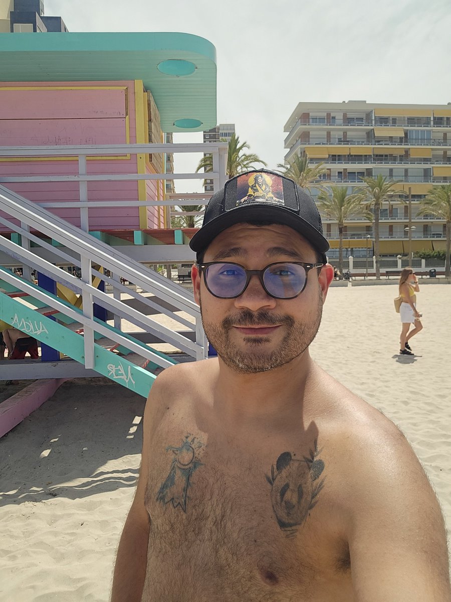 drwill88's tweet photo. Feliz sábado 🏖️🫂 https://t.co/xYsIHdvv2n