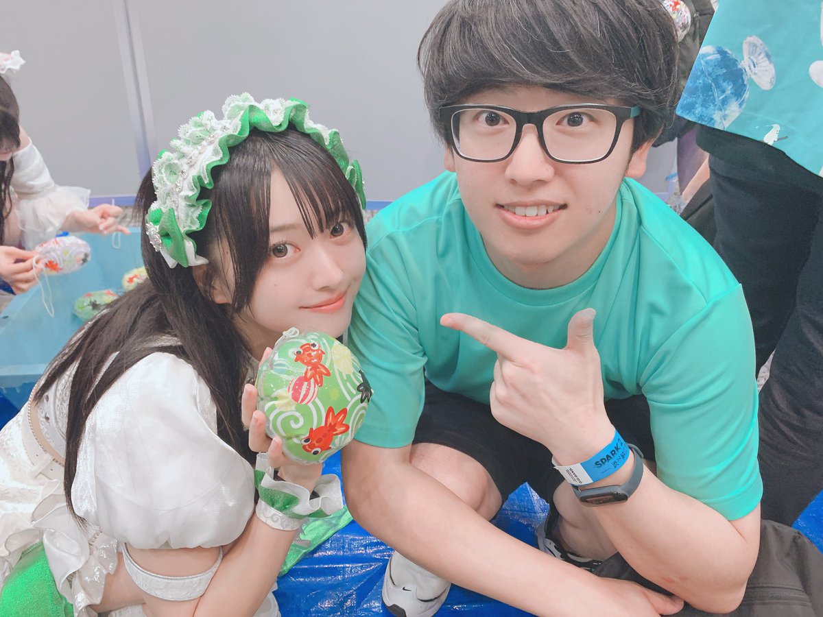 warutsu_d's tweet photo. きーと縁日🎯
金魚掬い楽しかった🎣
お祭り一緒に行ってみたいね、なんて思ったり…思ったり。
短冊は飾るね、これで2つめになった🎋
やっぱりきりちゃんの纏う雰囲気だいすきや🤦‍♂️
ぼくも愛してますがな
ずっしょ。

#きりと夏2026 https://t.co/XuEs1XfZqD
