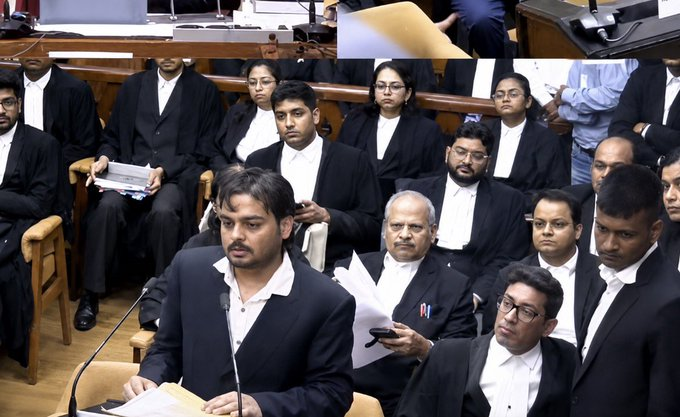 eMayookh's tweet photo. You did what the people of the Republic of India wanted to do. You represent the ongoing condition and sentiments of the 1.4 billion people of this country.  Thank you for your service.  Thank you, Prabal Pratap. 🙏🏻📷 🇮🇳 https://t.co/4Z8n0qFN4t