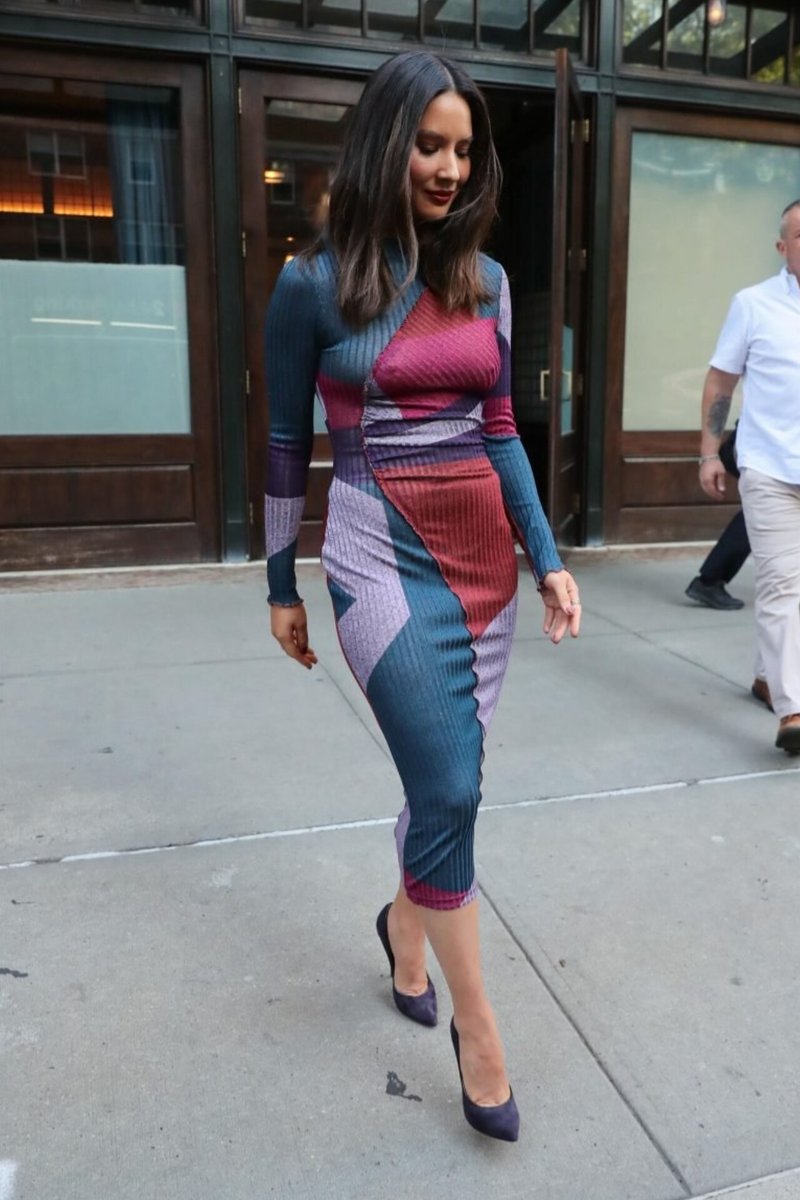 Megalaioffcl's tweet photo. Olivia Munn ... Look at them thangs 🥵🔥 https://t.co/PMurOiLSS4