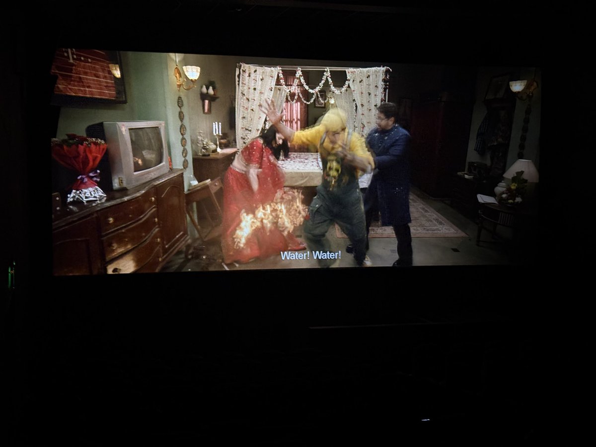 MrFamous124's tweet photo. #Dhamaal4 The part revolving around Riteish Deshmukh’s mistaken marriage, delivers some genuinely funny moments. However, it’s the final segment featuring Arshad Warsi and Jaaved Jaaferi that truly shines. Jaaved steals every scene with his effortless comic timing and innocence! https://t.co/i7Jc229XNj