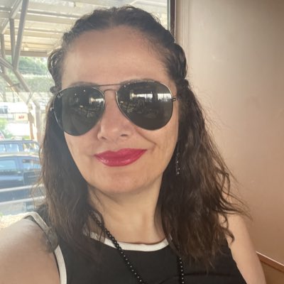 VickyHokayem's tweet photo. #NewProfilePic https://t.co/P6D8MKPsye
