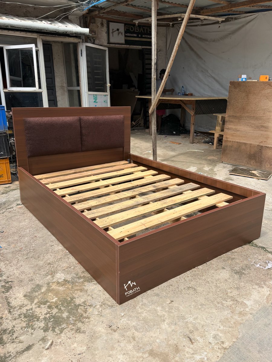 OTUNBA_TIZ's tweet photo. Hdf bed frames I made this week. https://t.co/UfMGYQt4Za