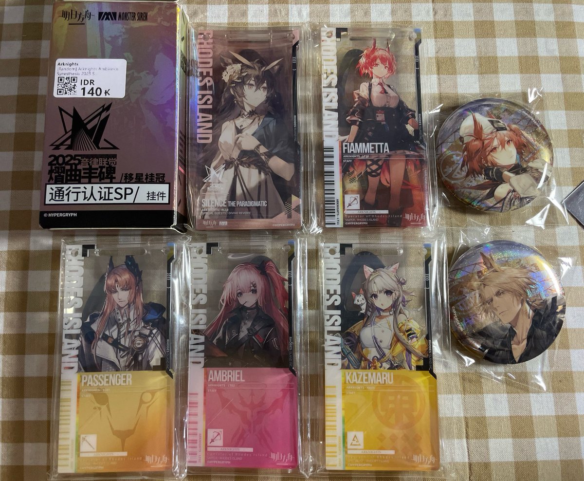 xiafeily's tweet photo. Help RT

wts want to sell all about arknights merch
acrylic pass + pin

> dapet dari gacha 
> good condi
> pengiriman dari bekasi
> underprice dari harga beli
> ada 🍊

#warungarknights #warunggame #arknights https://t.co/drQzdEQQXQ