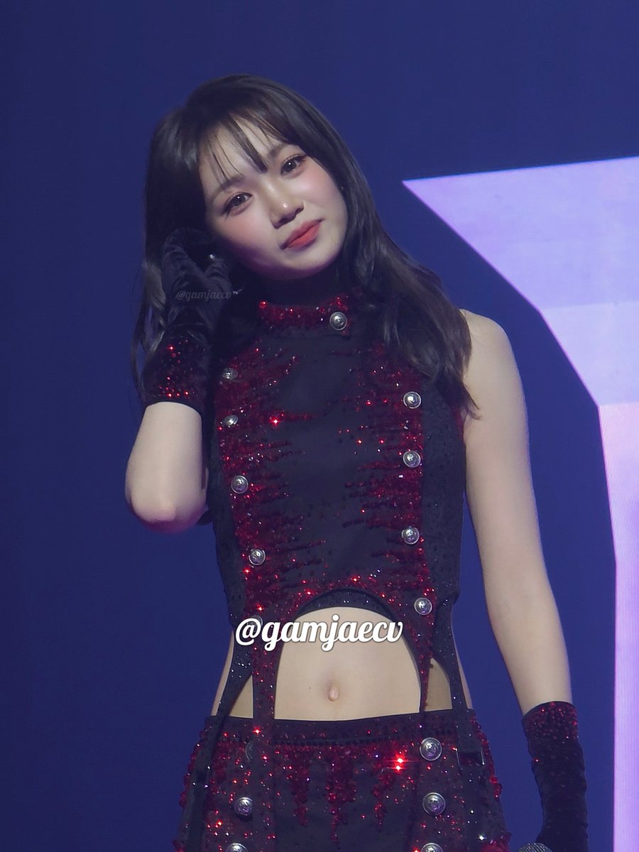 2600711 LE SSERAFIM TOUR 'PUREFLOW' IN INCHEON DAY 1