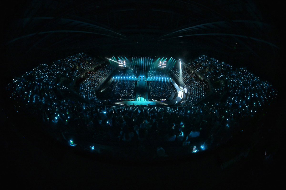 BEX_Concert's tweet photo. อากาเซ่โซจึ้ง! 😎
ขอบคุณสำหรับค่ำคืนที่แสนพิเศษ พลังของทุกคนสุดยอดมากจริง ๆ ! 
อากาเซ่ทุกคนเดินทางกลับบ้านปลอดภัย ชาร์จพลังงานให้เต็มที่ แล้วพรุ่งนี้มาเจอกันอีกนะ! 🔋✨💚

—-----------------

Ahgase, you’re so amazing! 😎
Thank you for such a special night. You guys were amazing! Please get home safely, Ahgase. Rest up and see you again tomorrow! 🔋✨💚

2026 JAY B tape: roots bangkok
🗓️ 07.11 (SAT) - 07.12 (SUN)  ⏰ 6PM
📍 IMPACT ARENA

#JAYB 
#2026tape_roots_bangkok
#528Hz #YJPARTNERS #BEX