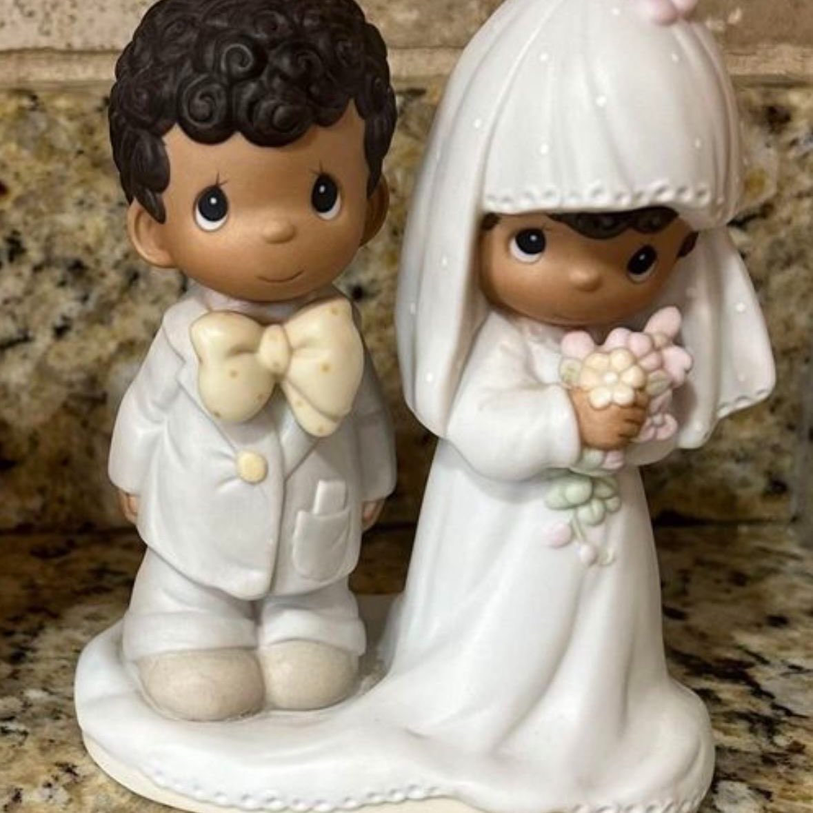 cupcakebambii's tweet photo. Black Precious moments Dolls/Figures! ⋆˙⟡ https://t.co/tGhbIJQAYb
