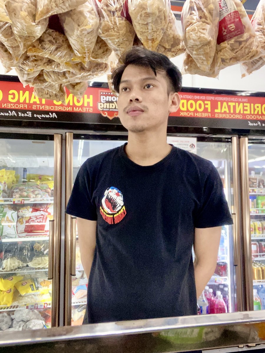 lin_htun99455's tweet photo. ဟိုးအဝေးက .... https://t.co/Aiif4o537I