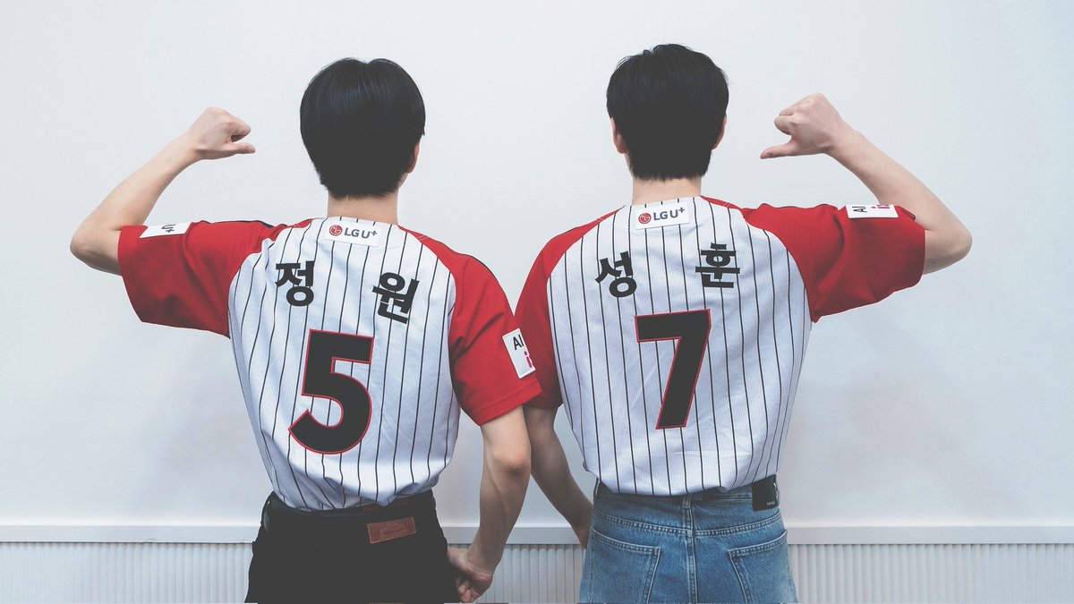 mycatisarockstr's tweet photo. cutest duo https://t.co/gIx09XgSE7