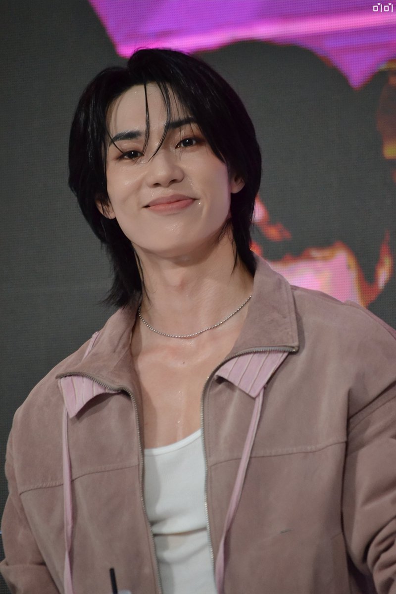 smjydn's tweet photo. 260711
K-FOOD POP-UP STORE
In Jakarta
#์ด์ผํธ #ASC2NT #ใขใปใณใ
#์ ์ด #JAY @jay940331
#KfoodPopupStore #KHalalUniverse2026Jakarta https://t.co/CSDlNVRwSm