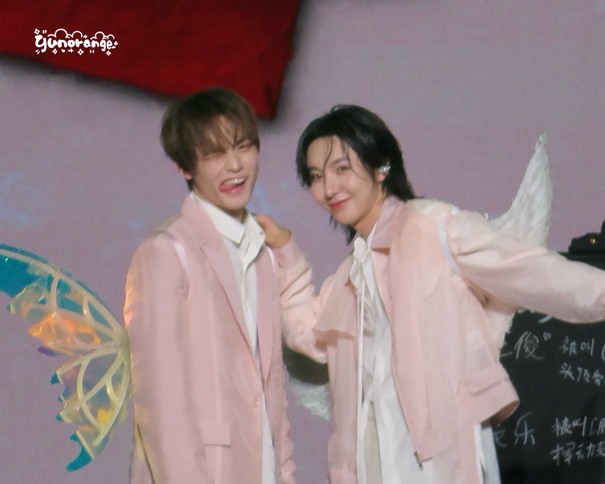 itsyunorange's tweet photo. gyu 😝

CHENLE RENJUN ROOMMATE BEIJING 7.11.2026

#CHENLE #RENJUN #辰乐 #仁俊 #ROOMATE_FANMEETING https://t.co/YLC5oE27q5