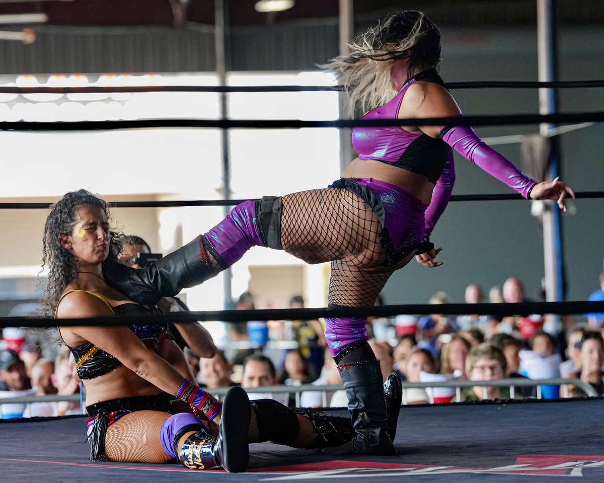edwinc1017's tweet photo. ��� @lexi_gomez_ #SHINE87 #WomensWrestling https://t.co/9B6FeQo4oT