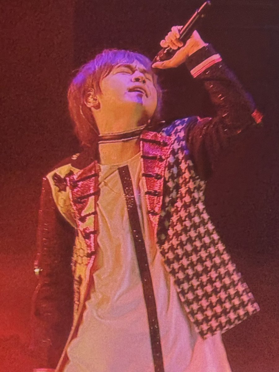uru_maru_'s tweet photo. あんスタに関しては本当に色んな映像みてきたけど、いやたぶんコレはなんかの病気かもしれないんだけど、山口氏ってすげえな、ホント。CrazyRouletteから指先のアリアドネって天地ほどの情緒があると思うんだけど、いやホントそんな表情だめだろおおおおおの押収すぎるから是非とも全国民に観て欲しい https://t.co/JMLp0P9dPe