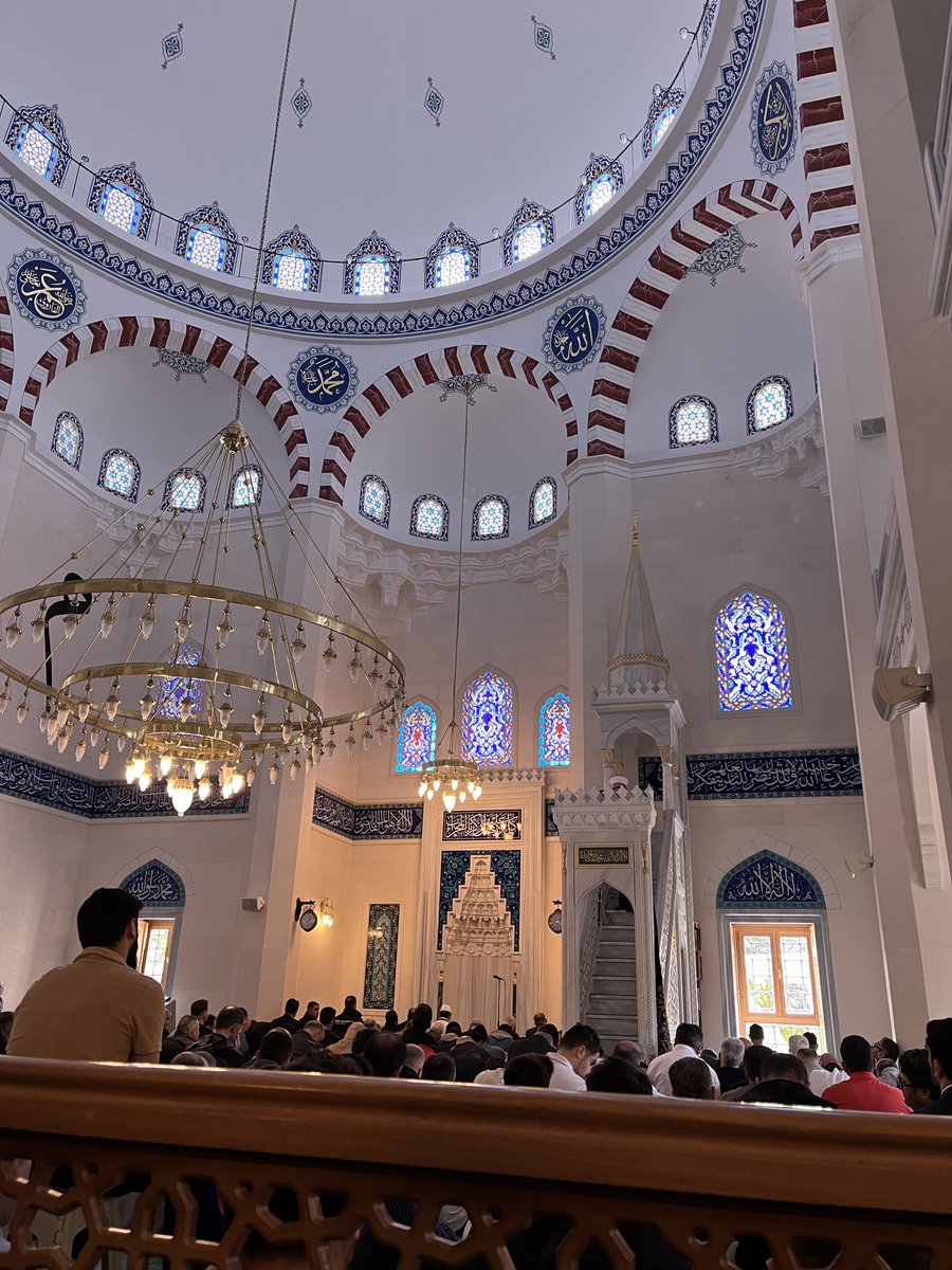 yzcyakup's tweet photo. Allah'ım! Kalplerimizi birleştir. Aramızı düzelt. Bizi (cenneti kazandıracak) selamet yollarına yönelt. Bizi (İslam'daki) aydınlığa yönelterek (inkârdaki) karanlıklardan kurtar. Bizi, büyük günahların görüneninden ve görünmeyeninden uzaklaştır.

(Hâkim, Müstedrek, 1, 397) https://t.co/IU4A4CVT3y