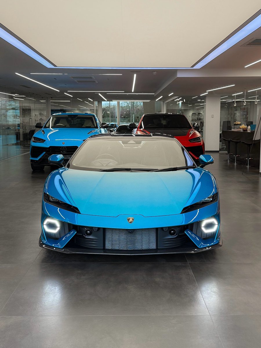 competitionreal's tweet photo. Lamborghini Temerario 💙 https://t.co/wVcpAmVSEI