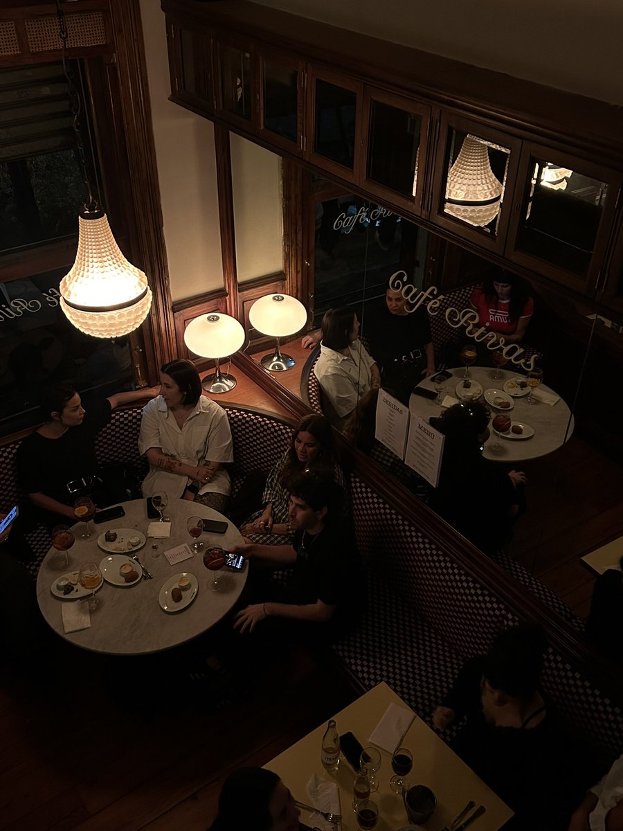 arielreznik's tweet photo. @mbeaudroit Cafe Rivas! https://t.co/wasSnqk6IG