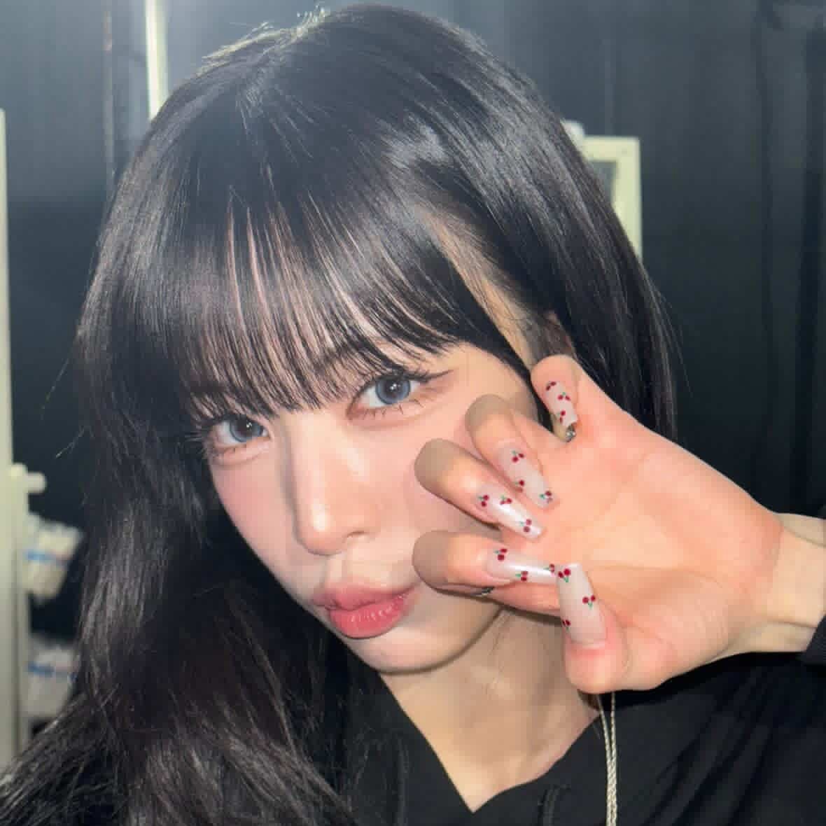 from_4ever's tweet photo. アンコン日本公演から「イチェヨン スポ物語」始まってた説 https://t.co/kgLNxt6NyX