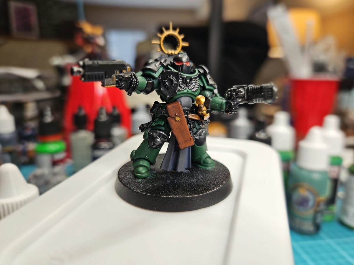 Temudjin3's tweet photo. @TheGraffitiSoul working on a Lords of Thunder inspired marine. Love your work! https://t.co/d7LZ3cSaV5